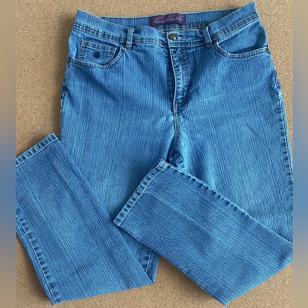 Gloria Vanderbilt Classic Blue Straight Leg Jeans